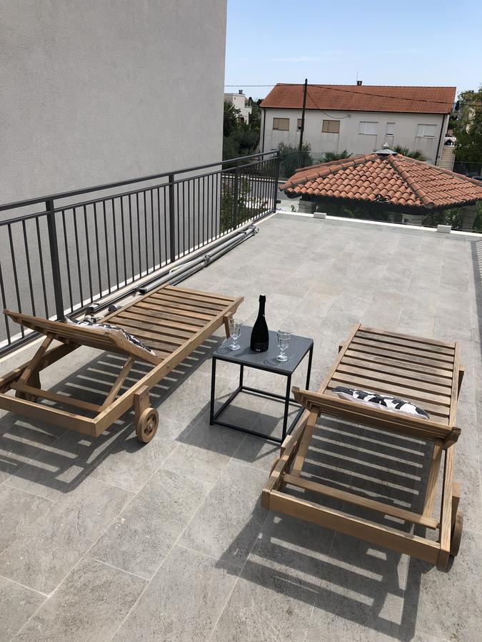 Apartment Tomas Kaštela Zewnętrze zdjęcie