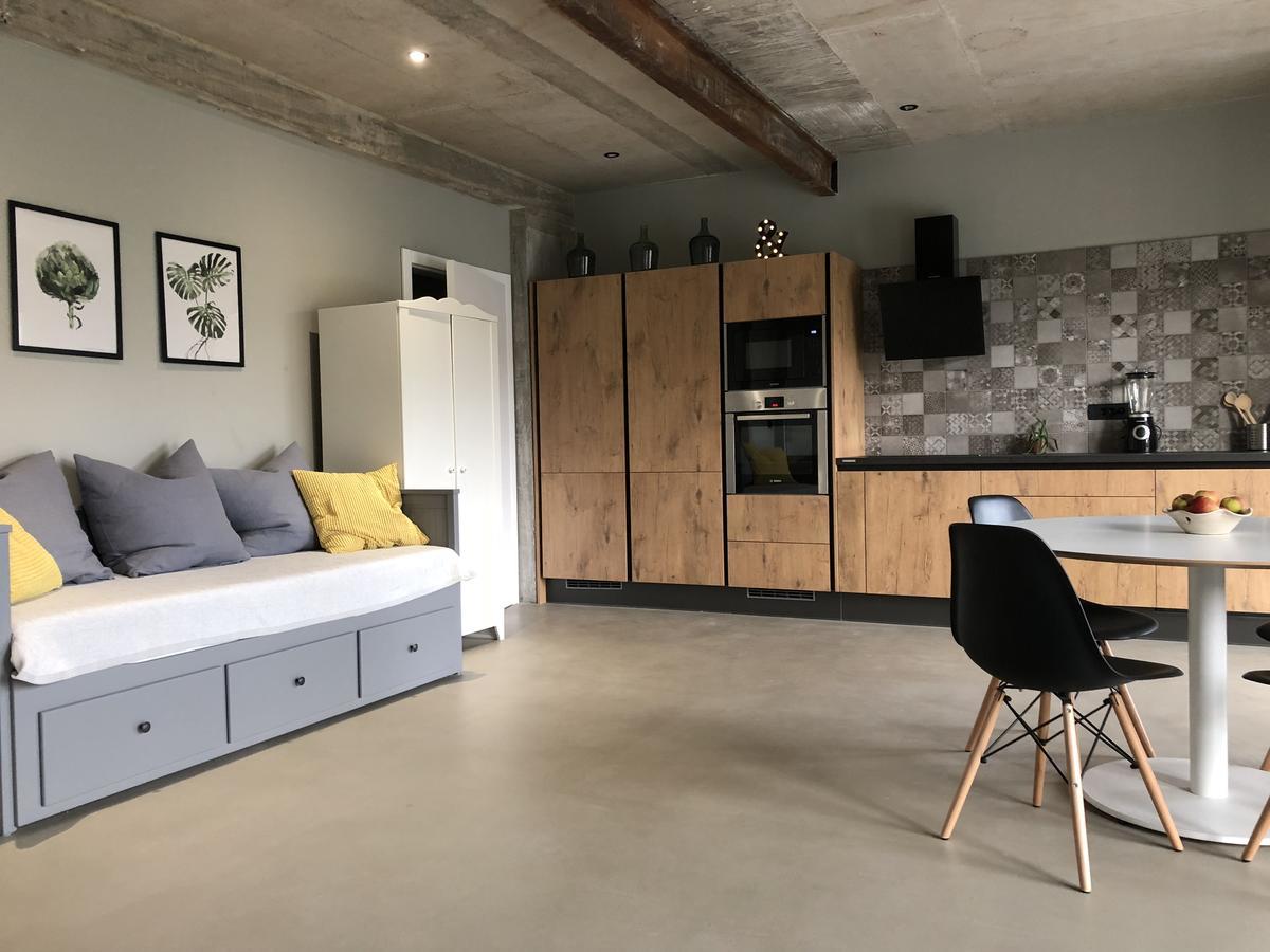 Apartment Tomas Kaštela Zewnętrze zdjęcie