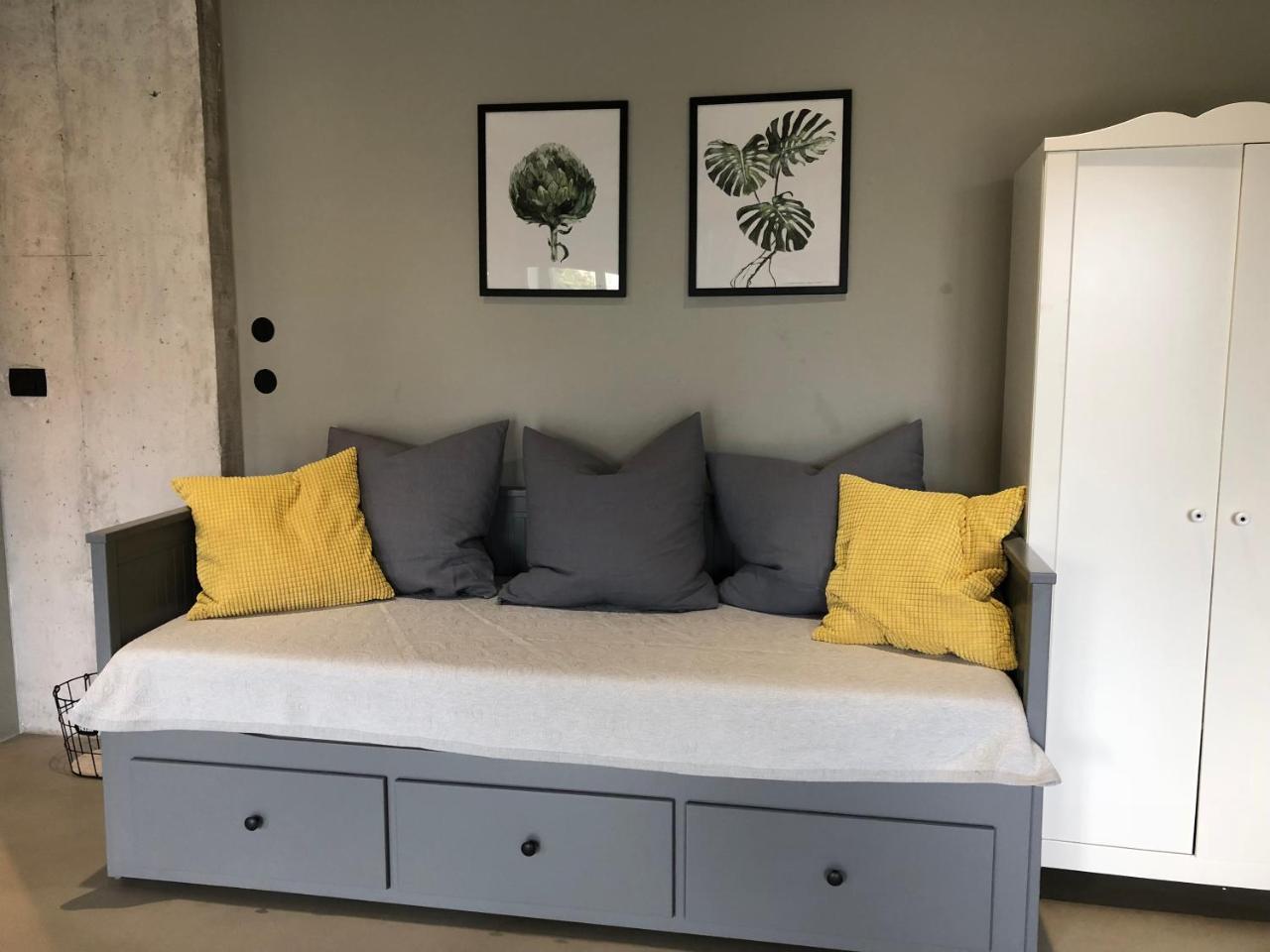 Apartment Tomas Kaštela Zewnętrze zdjęcie